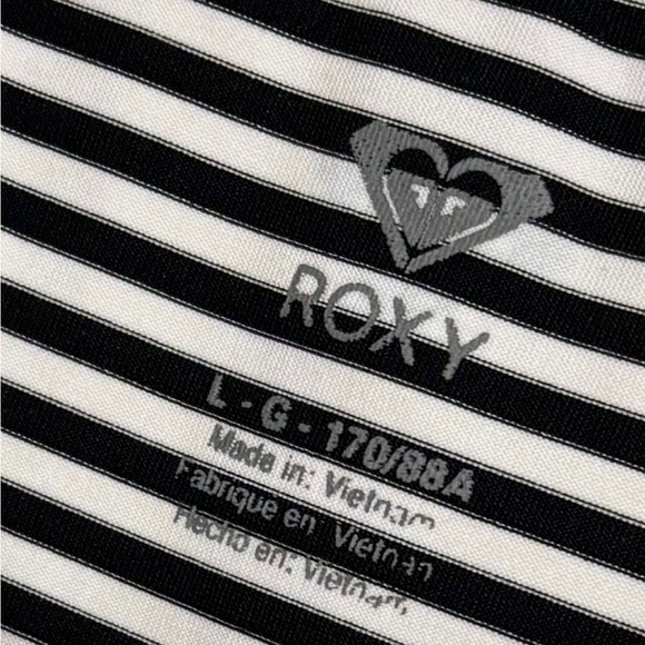 Roxy Black and White Striped Zip Long Sleeve Full Zip Swim Sun Shirt, Large - Picture 9 of 13